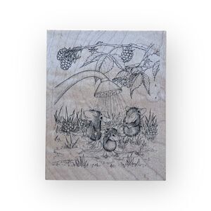 House Mouse Vintage 1999 Summer Shower (Amanda, Monica, Maxwell) Stamp 368 M